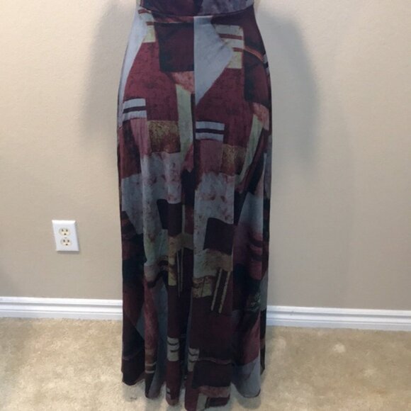 OLIVIA MATTHEWS Burgundy and Gray Patchwork Fit & Flare Maxi Dress-Size S - Picture 8 of 13
